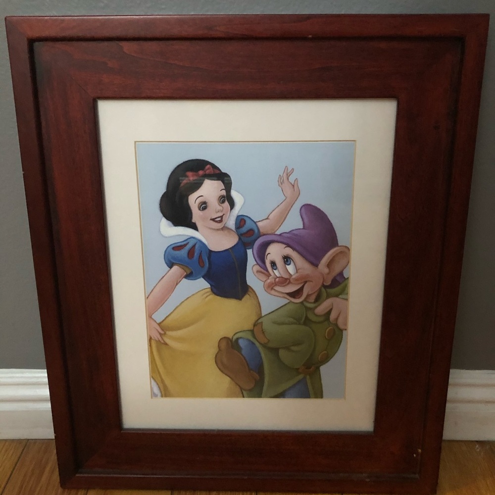 Disney’s Snow White and Dopey Collectable Art - Picture 1 of 1